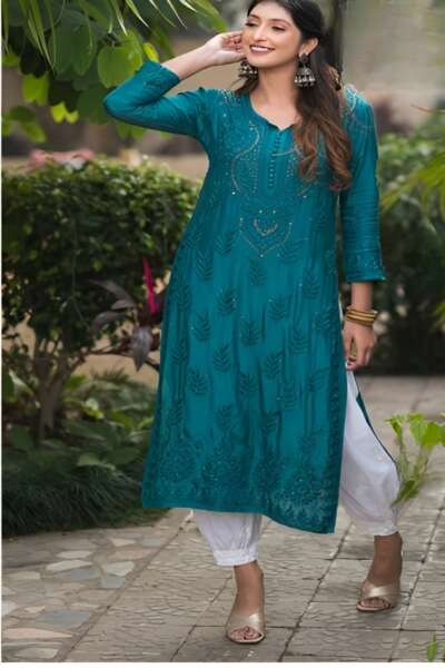 ALIYA MUSLIN CHIKANKARI KURTI Jude Color